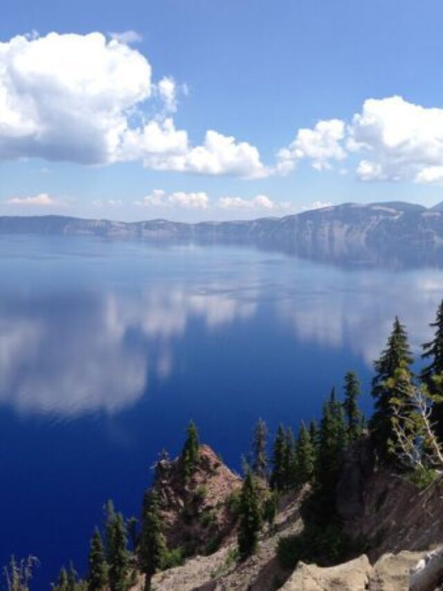 America's Aquatic Jewels: Exploring theTop 10 Cleanest Lakes in the 