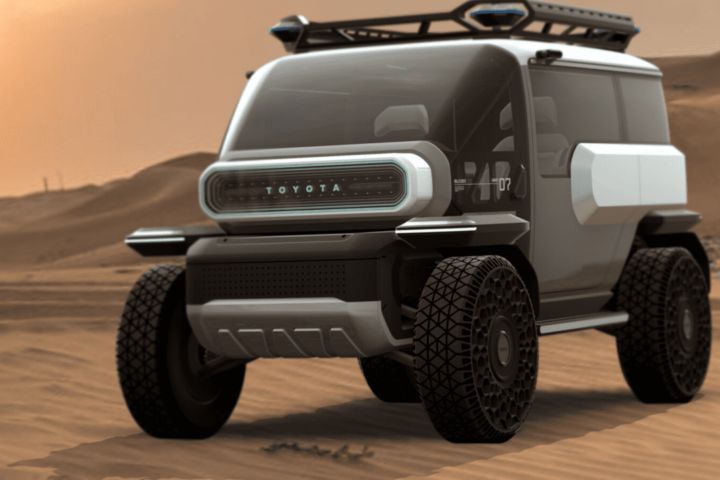 Future Concept Revealed: Toyota Baby Lunar Cruiser