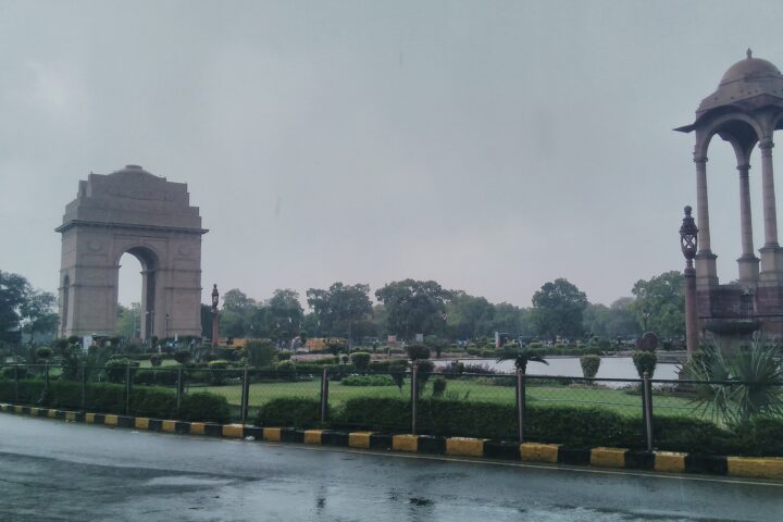 Rain near India Gate, New Delhi washes away rainfall