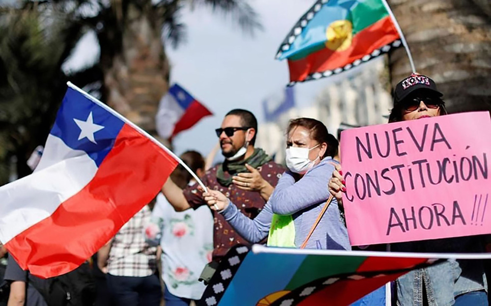 Panamanian people are protesting against the mining contract that would create the environmental issues and damage the jungle area in the country..