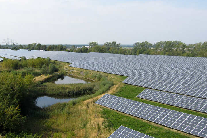 Solar Power Plant Leipziger Land.( Source: GEOSOL Gesellschaft für Solaranergie mbH)