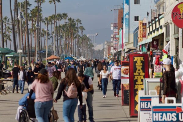 Busy Street in Venice Beach. (Credit: Gabriel Graves)