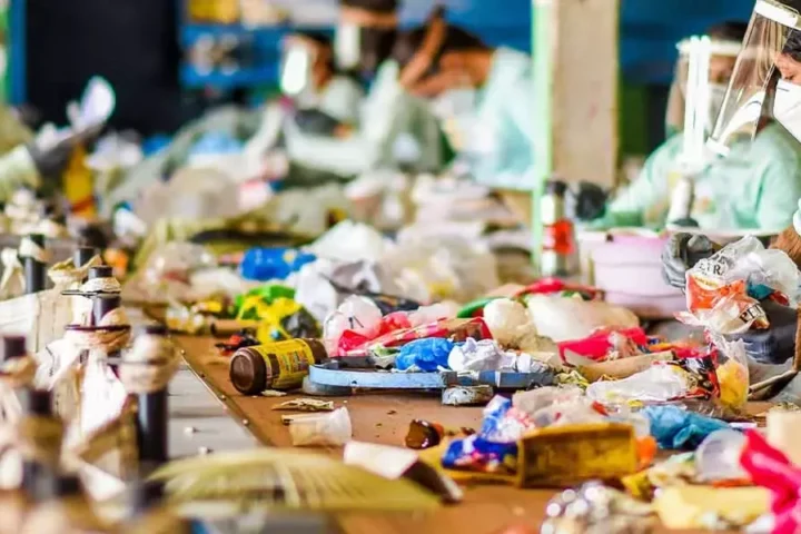 Plastic waste endangers wildlife and threatens ecosystems and the food chain Photo Credits : Nestle