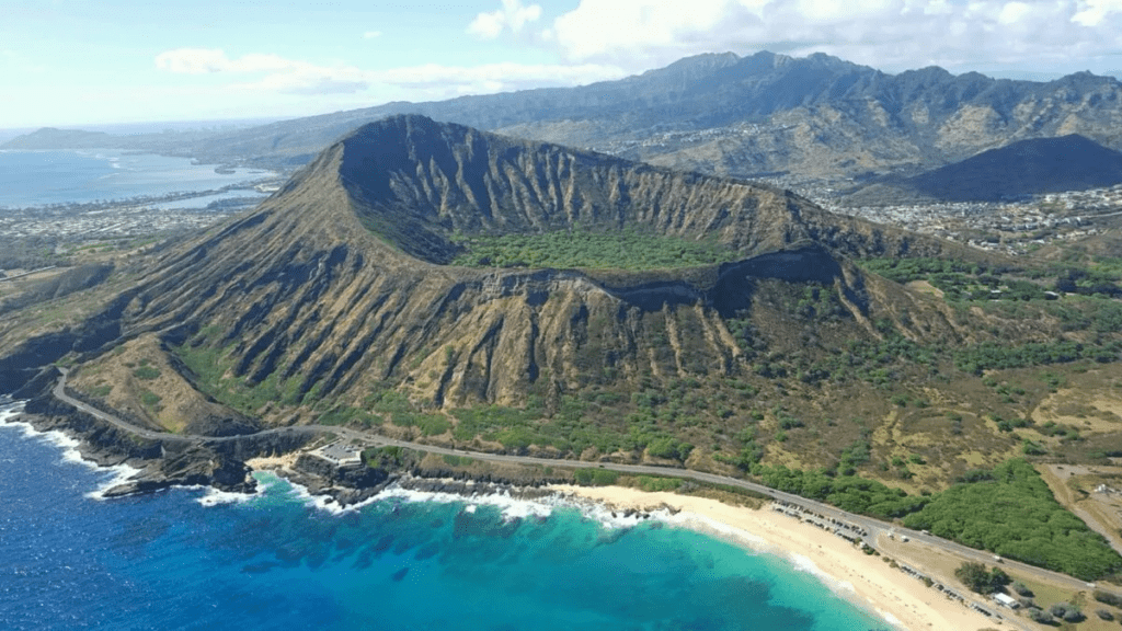 Discovering the Hidden Gems of Hawaii Beyond the Beaches