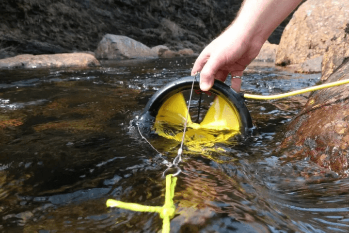 A Portable Water & Wind Turbine - Water Lily