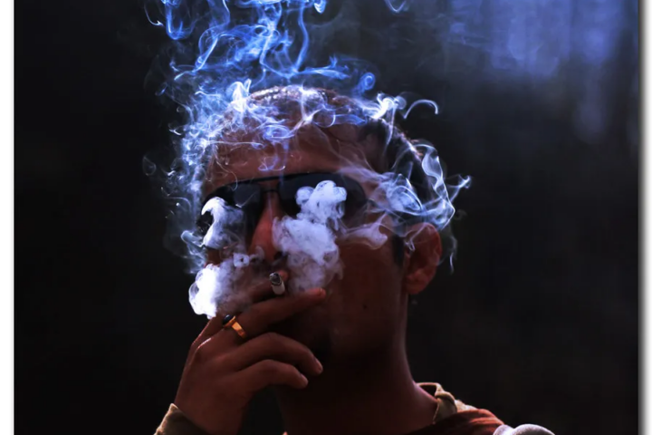 Smoking's Shocking Effect. Dhilung Kirat (CC BY 2.0)