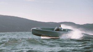 Porsche and Frauscher's 850 Fantom Air Electric Boat Making Waves in Sports Waters!