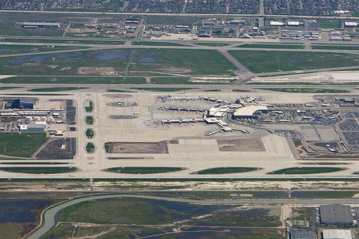 Salt Lake City International Airport SLC Photo Credits : Ron Reiring (CC BY 2.0)