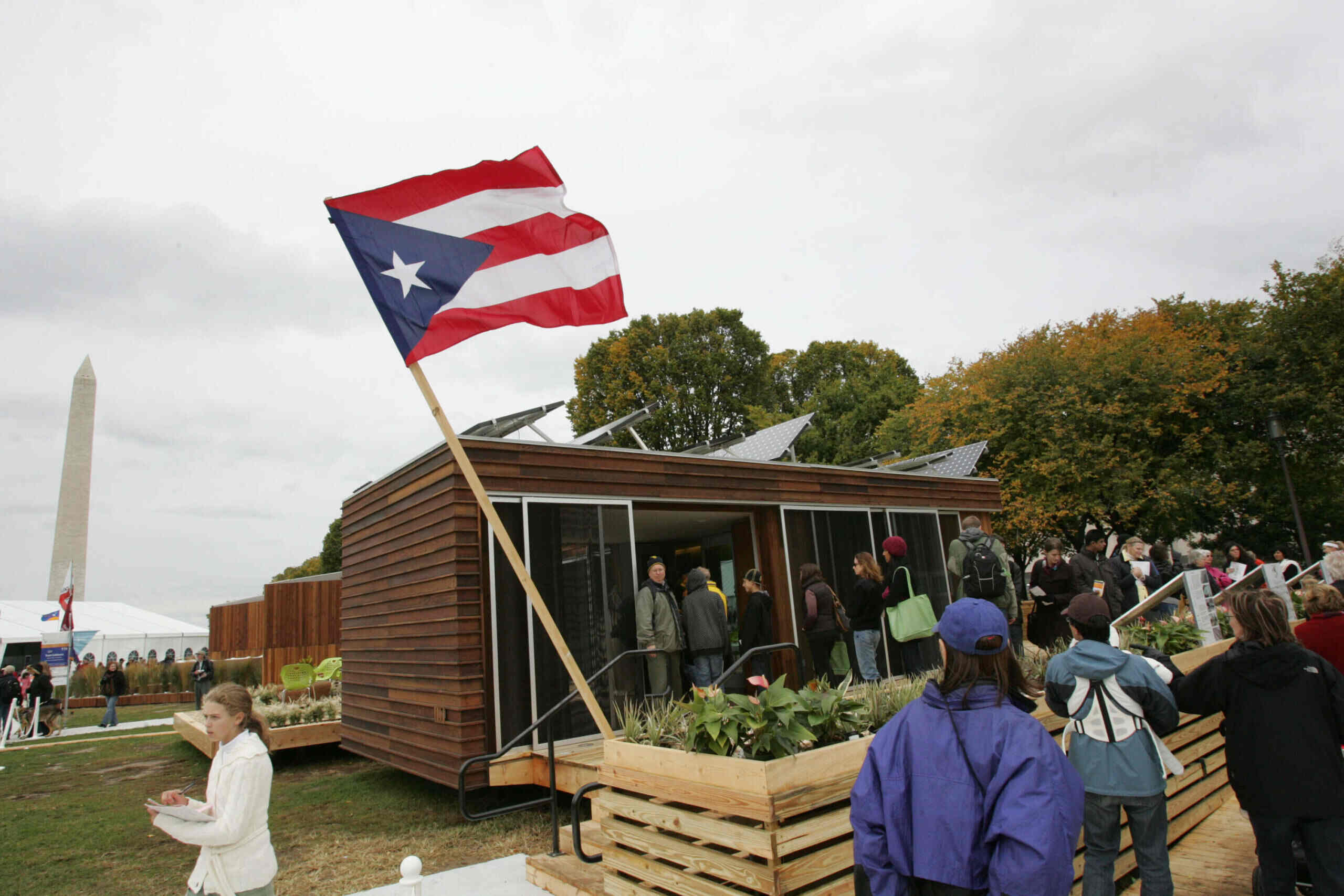 solar-powered home showcase.