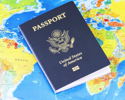 U.S. State Launches Online Passport. Photo Source: Rawpixcl