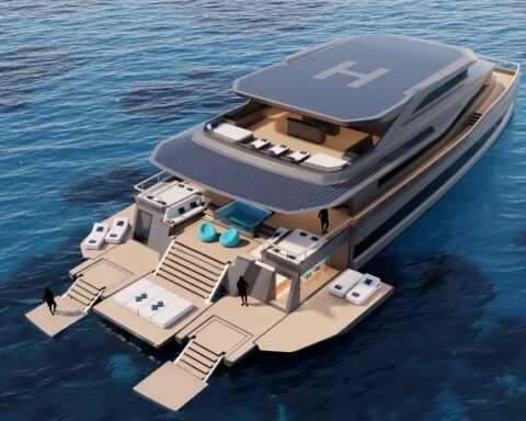 125 foot, 500GT catamaran model in the sea.