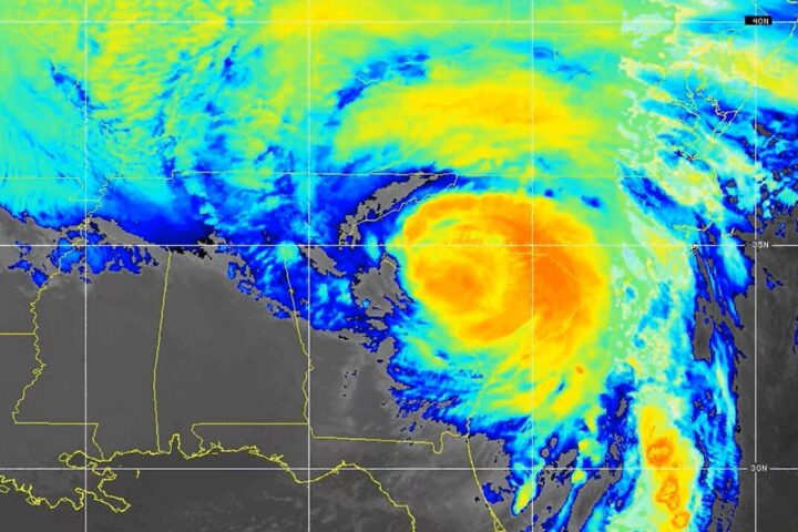 Hurricane Helene rapidly moving into south-eastern Georgia.