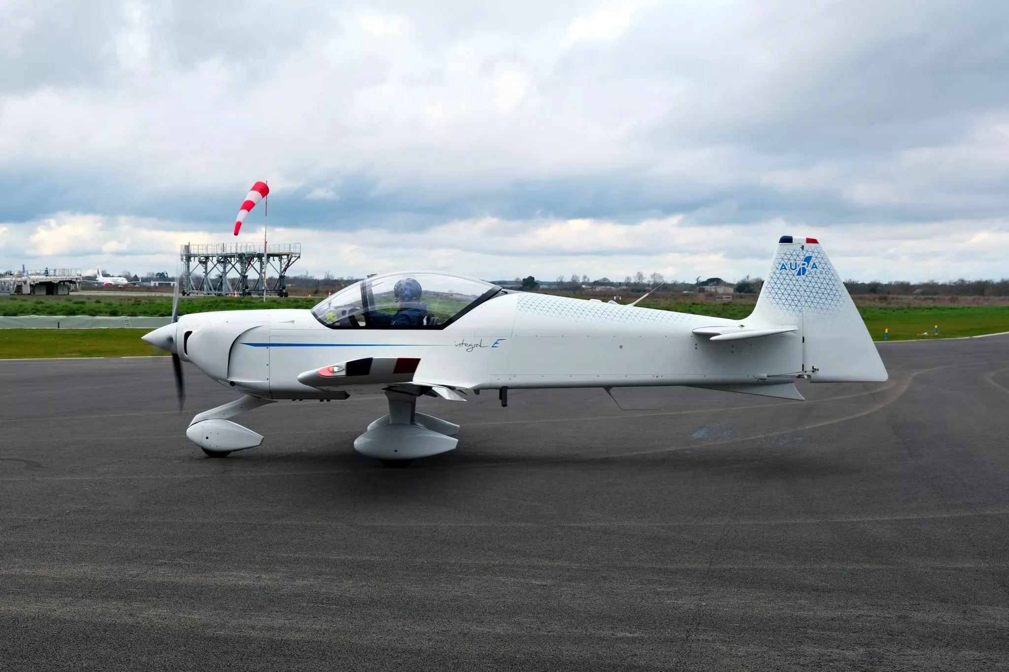 Aura Aero Prepares 'Integral E' for Inaugural Test Flights Amid Surge ...