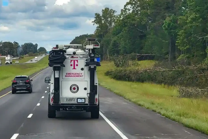 T‑Mobile Emergency Response vehicle en‑route to Florida