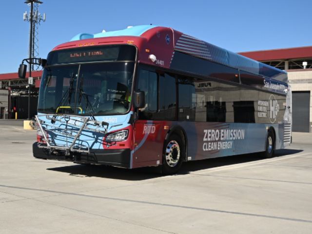 Hydrogen Cell Bus