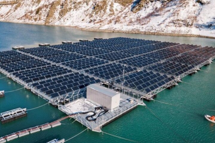 World's first high-altitude floating solar farm – in the Swiss Alps