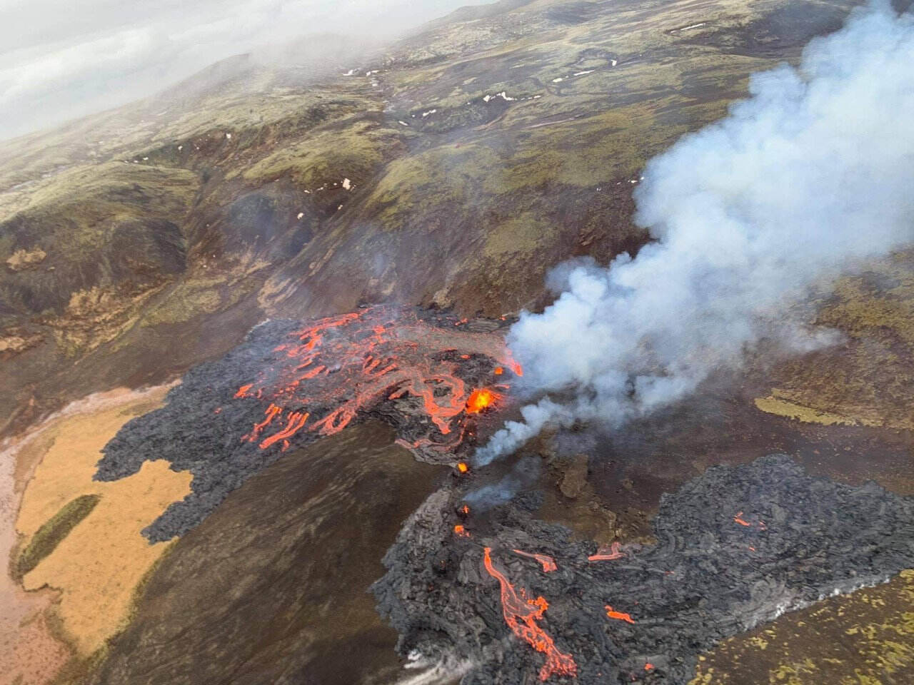 Iceland’s Reykjanes Peninsula Marks 10th Volcanic Eruption Since 2021