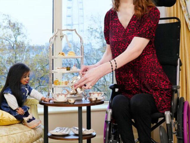 Tallest and shortest women meet in London to celebrate GWR Day 2024 with 'Iconic' afternoon tea