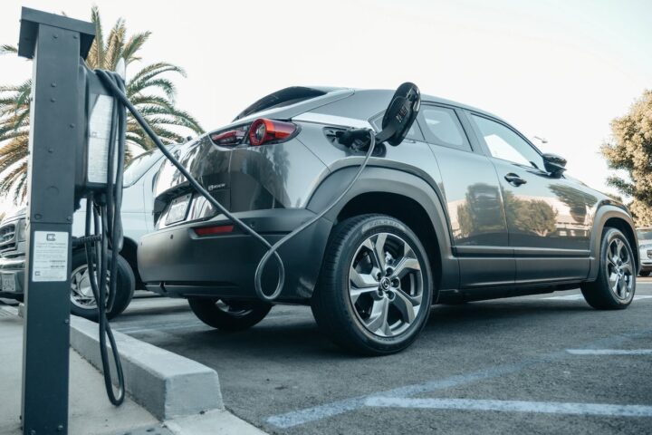 Representative Image. Gray Electric Car Parked on a Charging Bay. Photo Source: Kindel Media (Pexels)