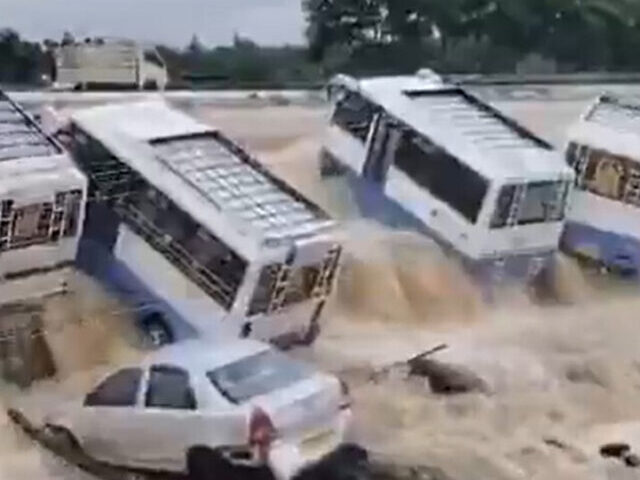 Scary visuals coming from Uthangarai, Krishnagiri district. Photo Source: @chennaisweather (X formerly Twitter)