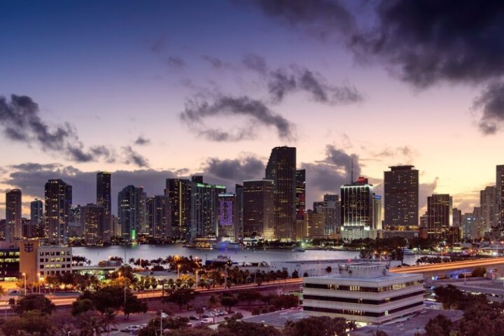 🌊 Miami's Sinking Skyline: A Hidden Crisis