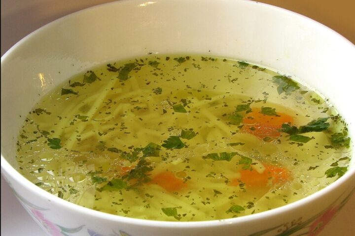 Representative Image. Chicken broth. Photo Source: Mariuszjbie (CC BY-SA 3.0)