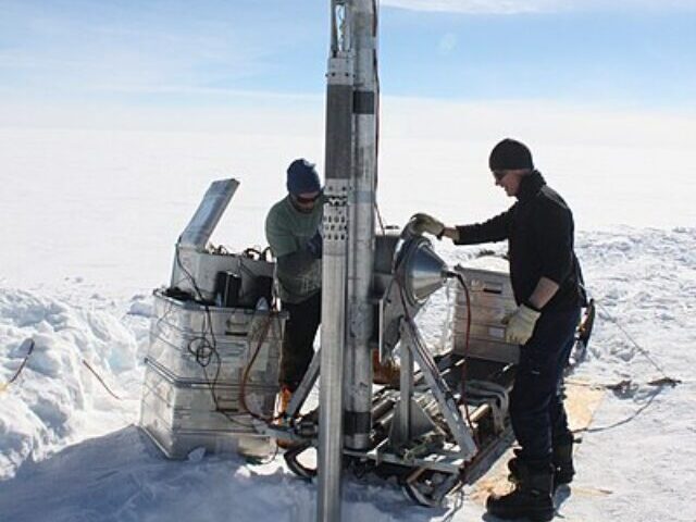 2,800-Meter Antarctic Ice Core Unlocks 1.2 Million-Year Climate Data(15)