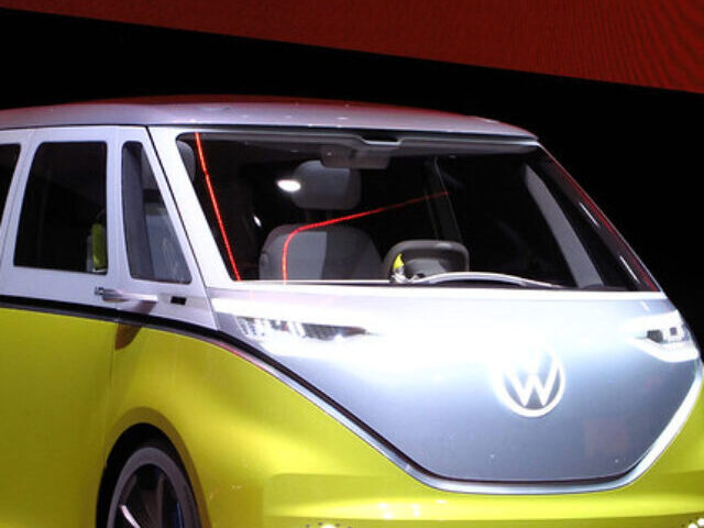 Volkswagen ID.Buzz Wins 2025 Award, But Charging Raises Questions (4)