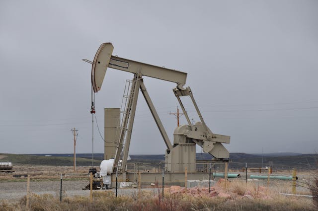 Representative Image.. Oil Well Construction. Photo Source: Tom Fournier (Pexels)