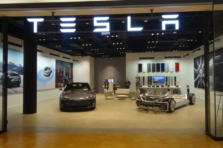 Representative image. Tesla Store. Photo Source: harry_nl (CC BY-NC-SA 2.0)