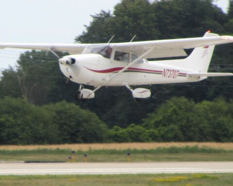 Representative image of a Cessna 172N Skyhawk. Photo Source: FlugKerl2 (CC BY-SA 3.0).