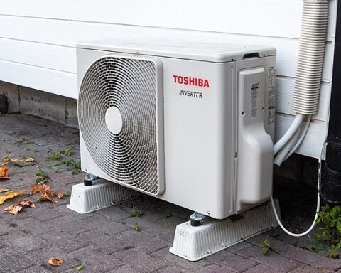 Heat pump.Photo Source:Arnt Brandseth (CC BY-SA 4.0)