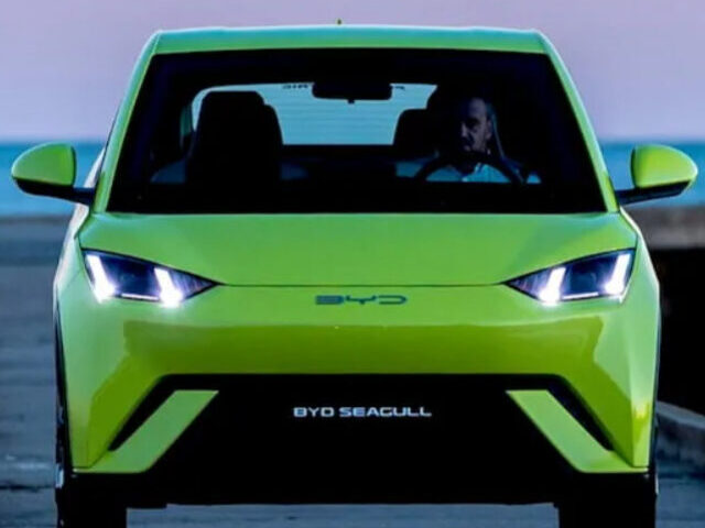 cropped-BYDs-9500-Seagull-EV-Offers-Advanced-Self-Driving-Features.jpg