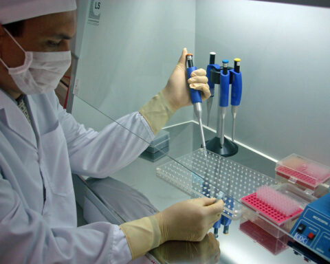 Representative Image: Lab specialist working on avian influenza. Photo Source: World Bank Photo Collection (CC BY-NC-ND 2.0)