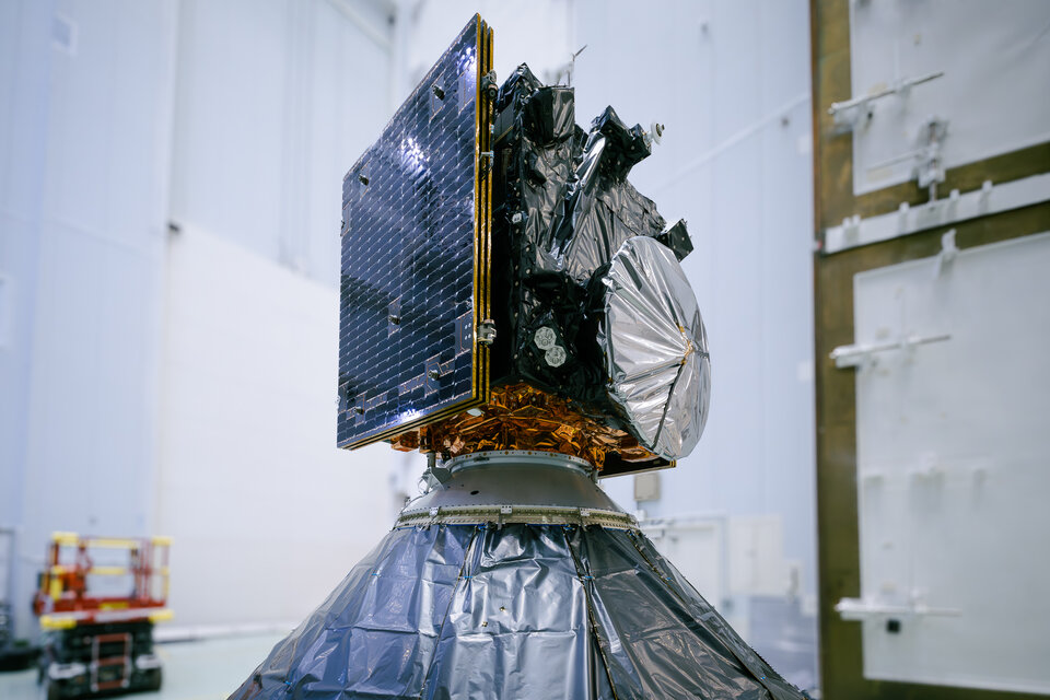 Hera spacecraft.Photo Source:ESA