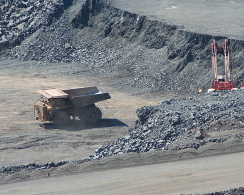 Representative Image Mining in Motion, Photo Source: Lars Hammar (CC BY-NC-SA 2.0)