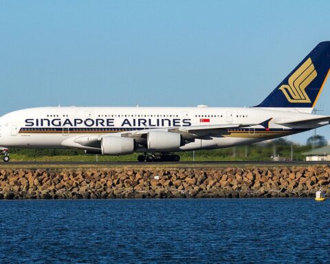 Representative image. Singapore Airlines A380 taking off. Photo Source: Windmemories (CC BY-SA 4.0).