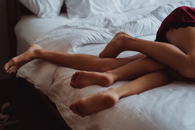 Representative Image People Lying in Bed, Photo Source: Ketut Subiyanto (Pexels)